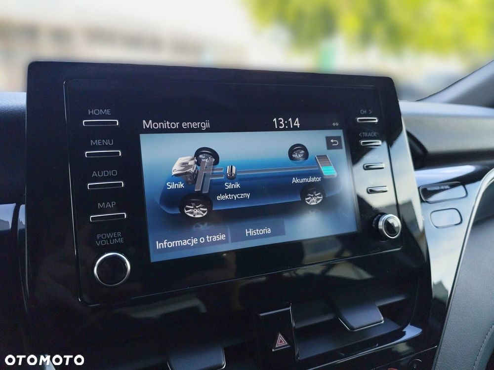 Toyota Camry 2.5 Hybrid Comfort CVT - 26