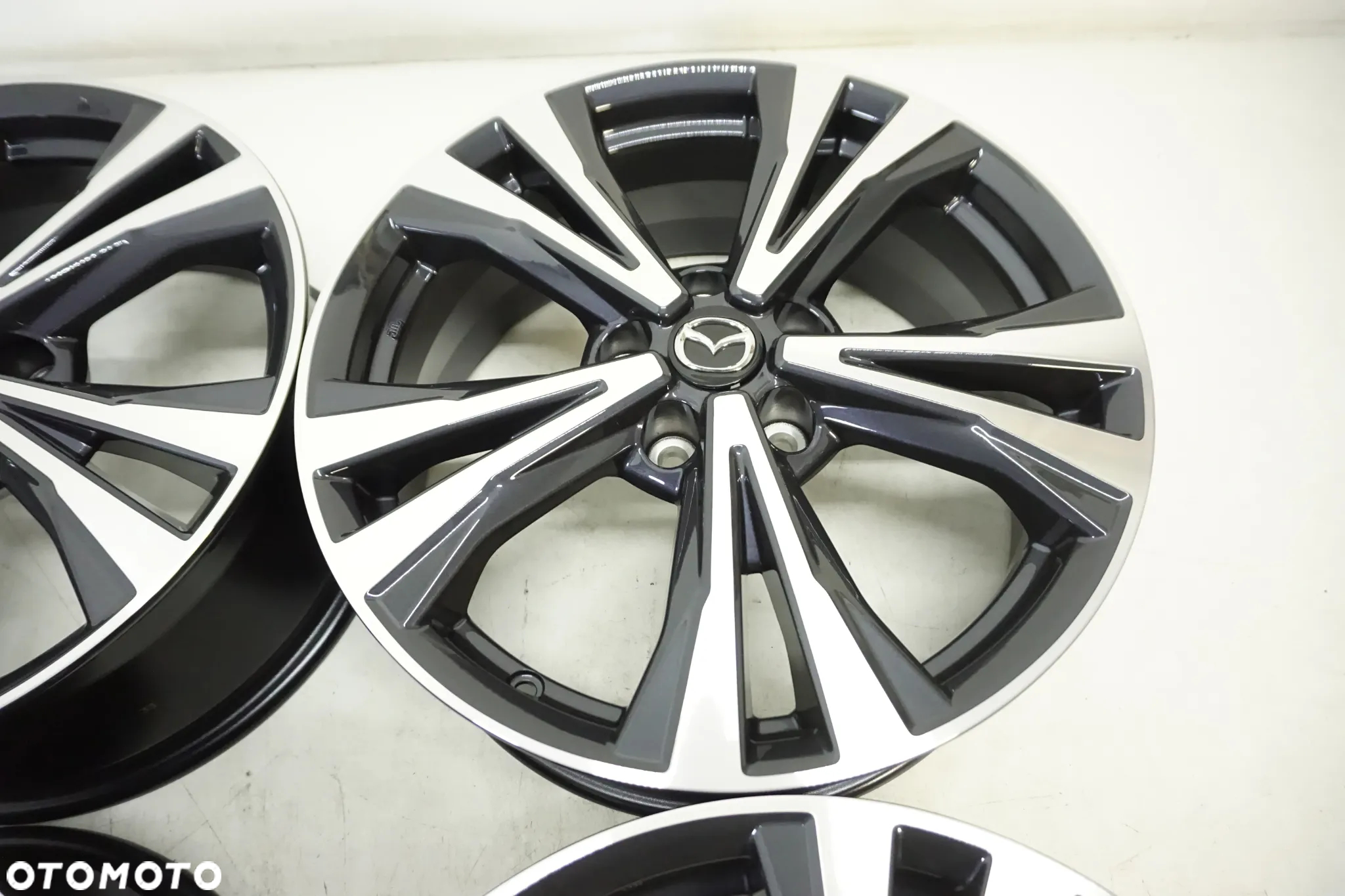 FELGI ALUMINIOER 18 MAZDA 3 5 6 CX3 CX5 CX7 CX30  GRAFIT-POLER KOLOR - 3