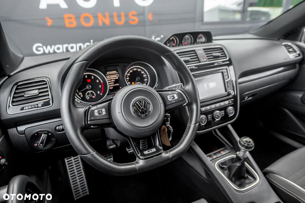 Volkswagen Scirocco R - 20