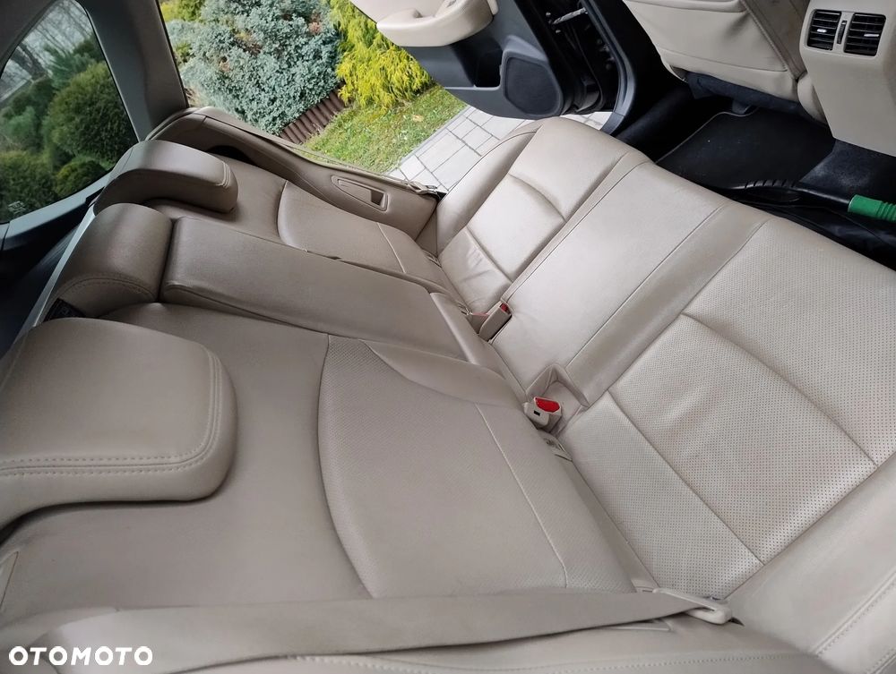 Subaru Outback 2.0D Exclusive Lineartronic - 26