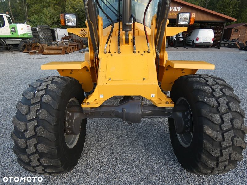 Volvo L30B PRO / Z Niemiec / ORG. 7.120mtg / Bardzo ładne / - 31