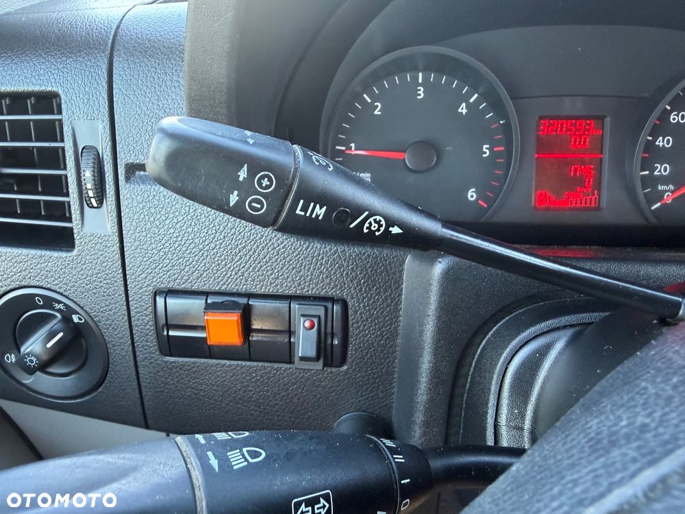 Volkswagen Crafter - 15