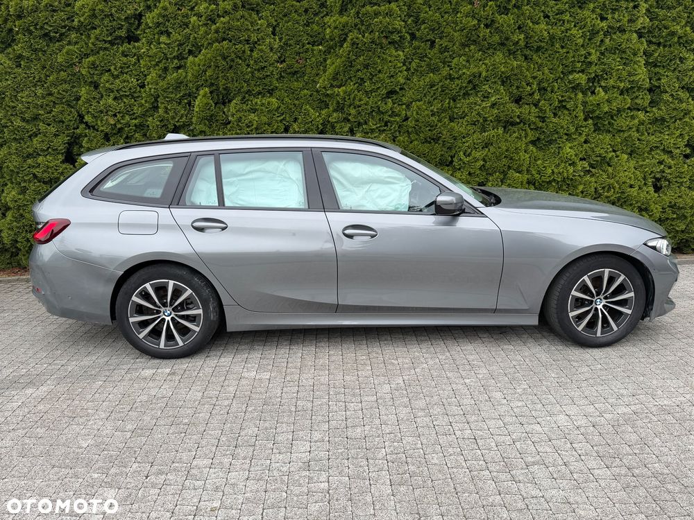 BMW Seria 3 318d Edition Luxury Line Purity - 2