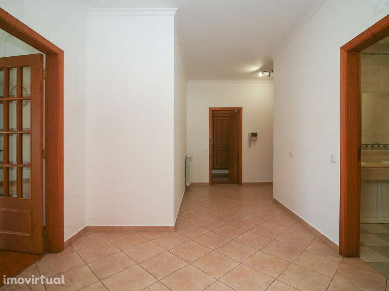 Apartamento T3 com Garagem e Arrecadação - Grande imagem: 3/17