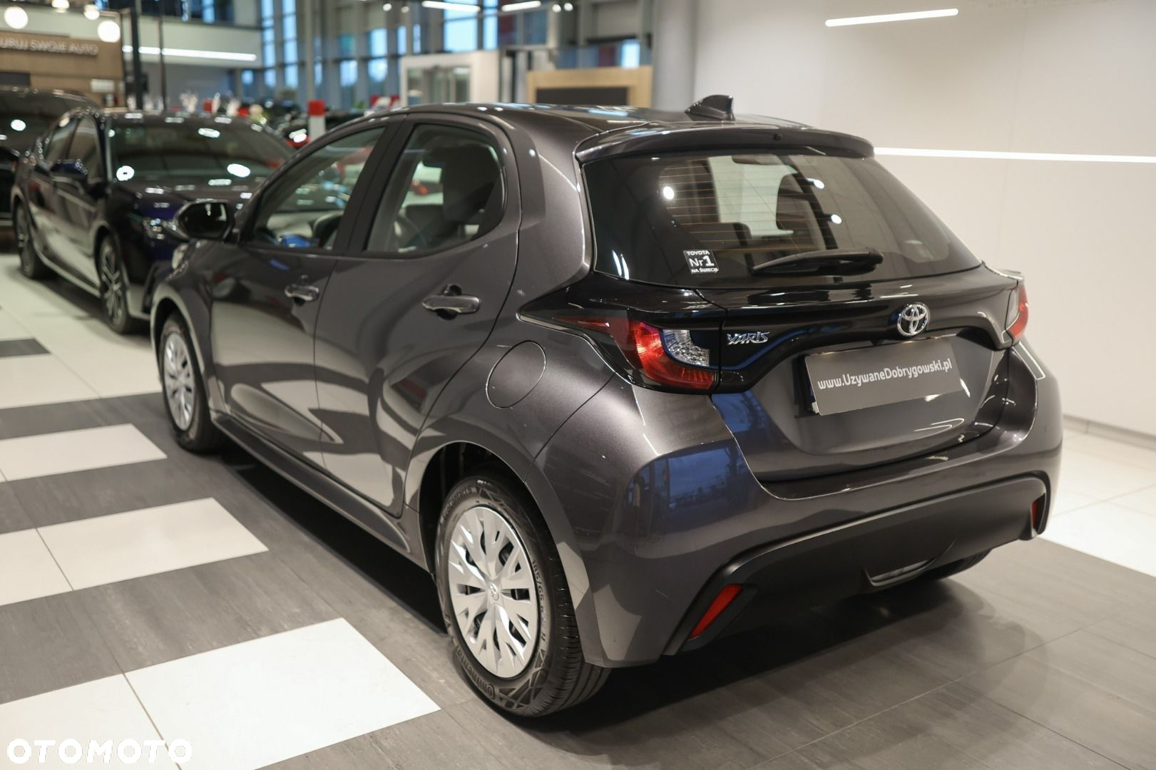 Toyota Yaris - 5