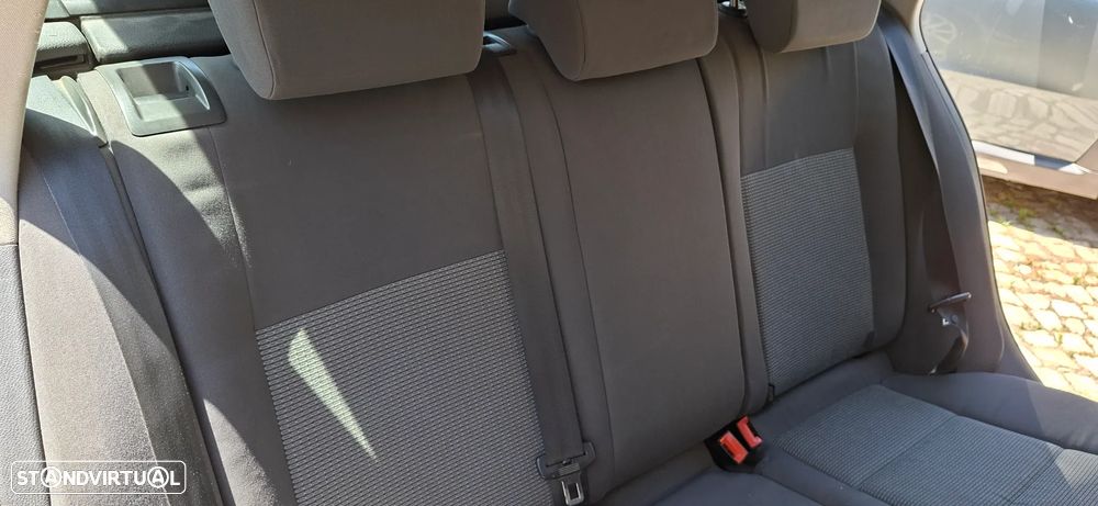 VW Golf Variant 1.9 TDi Confortline - 13
