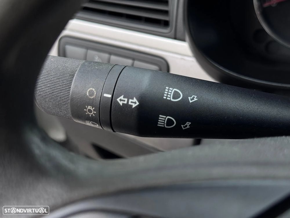 Fiat Punto Comercial c|Ar Condicionado - 13