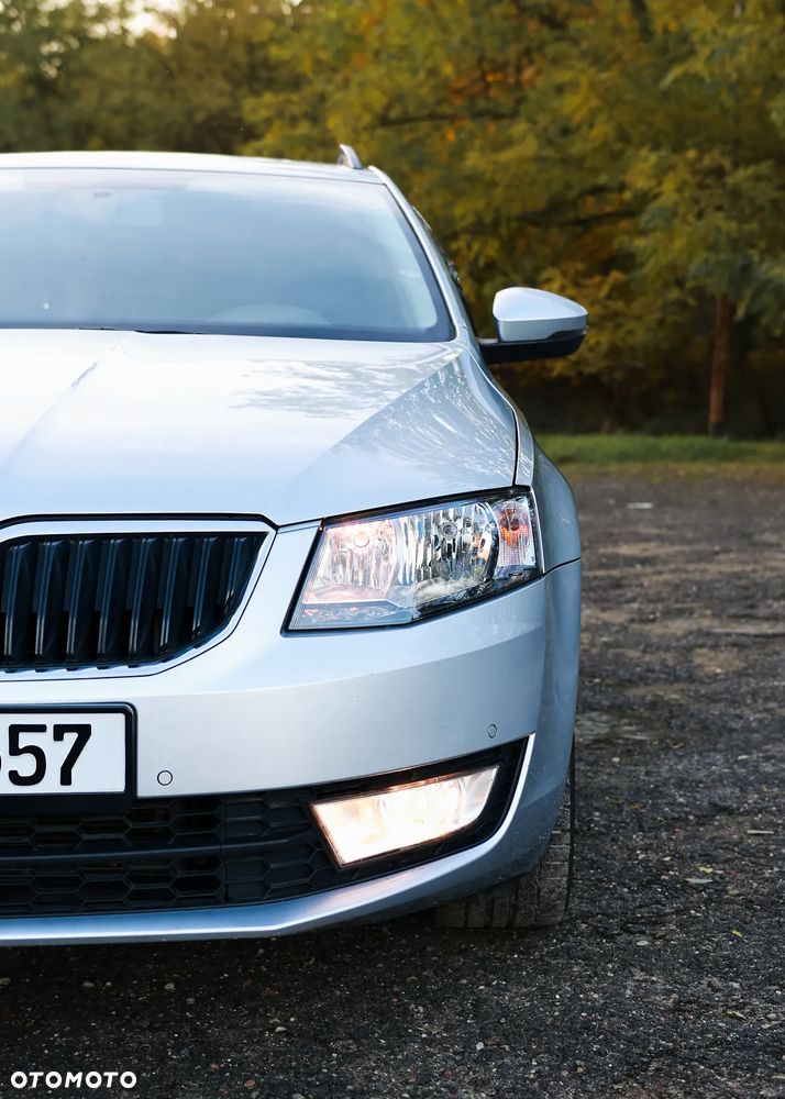 Skoda Octavia Combi 1.4 TSI Green tec Edition - 16