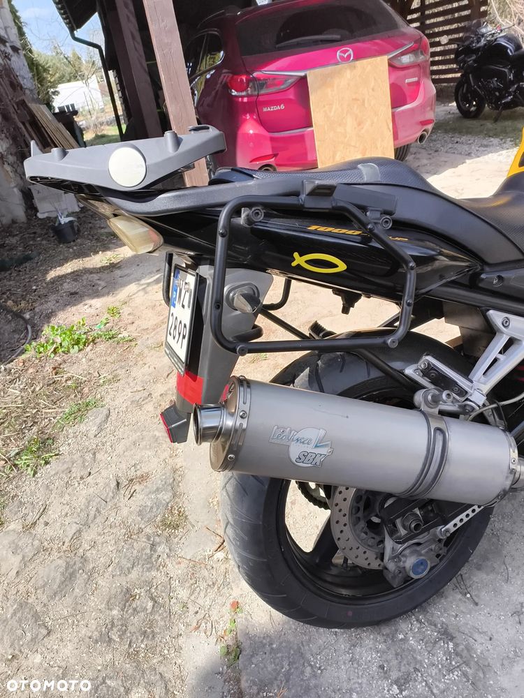 Yamaha FZS - 12