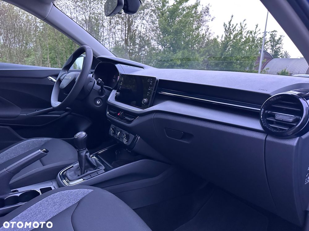 Skoda Fabia 1.0 MPI Essence - 15