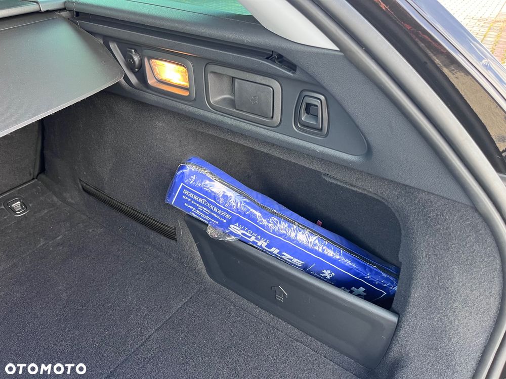 Peugeot 508 BlueHDi FAP 180 Automatik Stop&Start Allure - 37