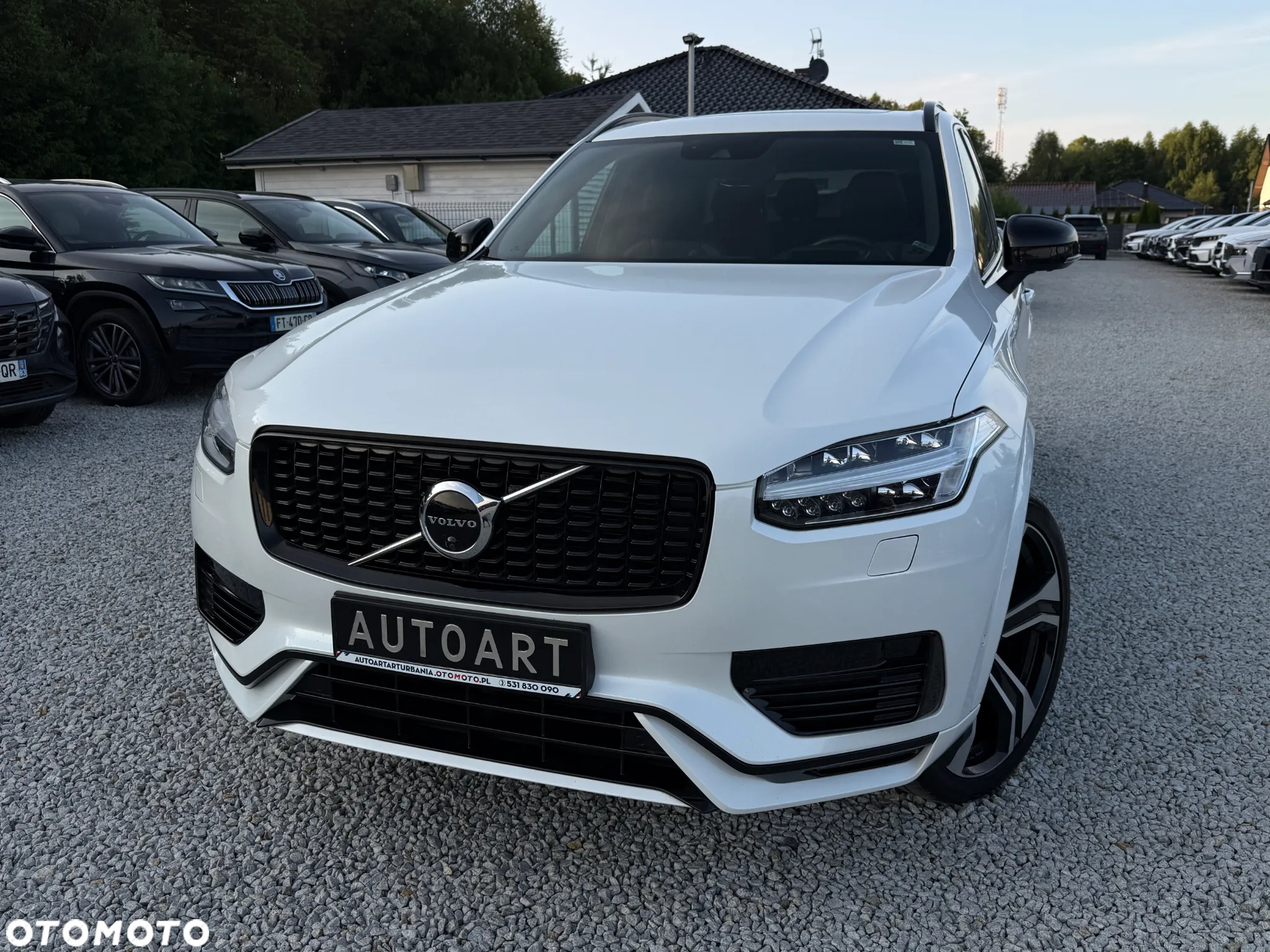 Volvo XC 90 T8 AWD Recharge Geartronic RDesign Edition - 3