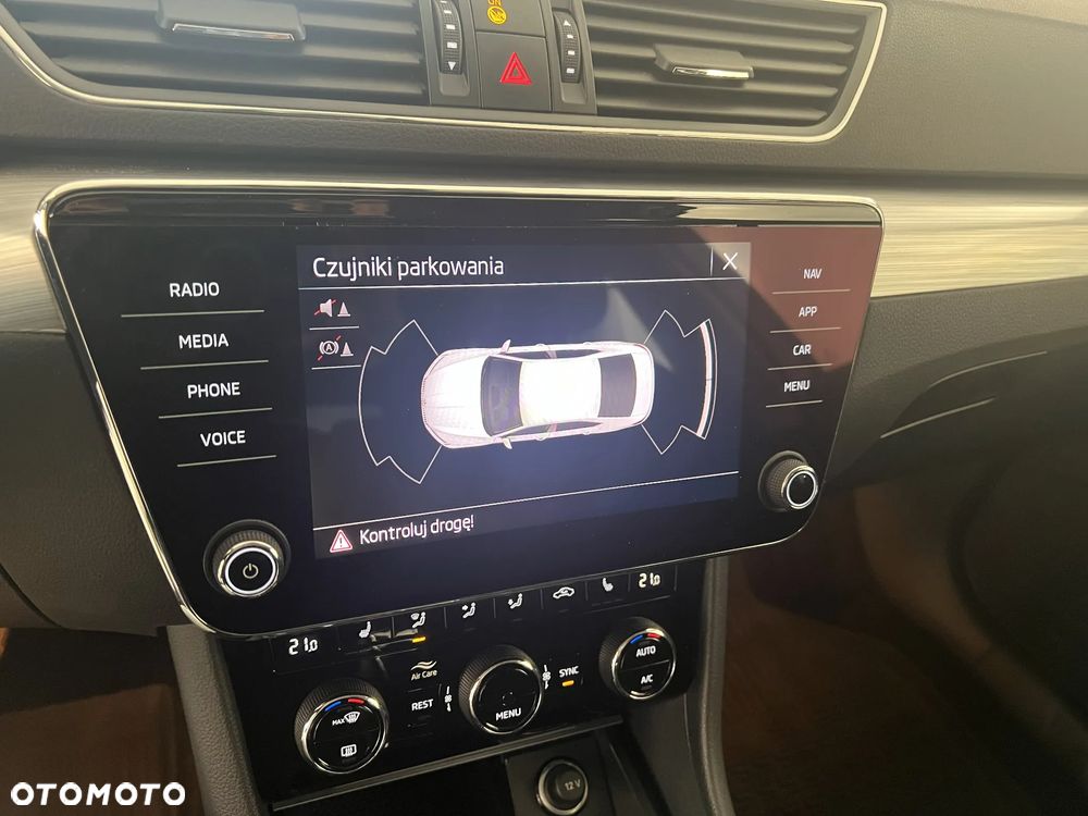 Skoda Superb 2.0 TSI 4x4 Ambition DSG - 21