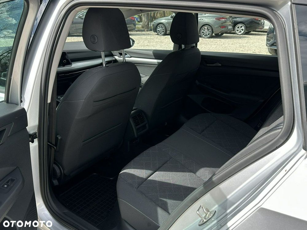 Volkswagen Golf - 16