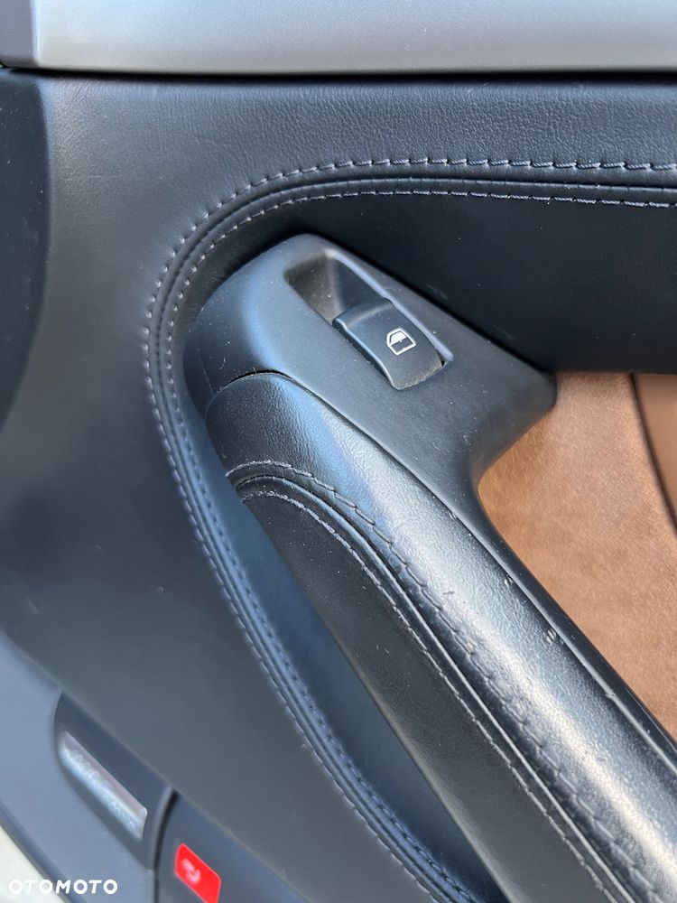 Audi A8 4.2 TDI L Quattro - 27