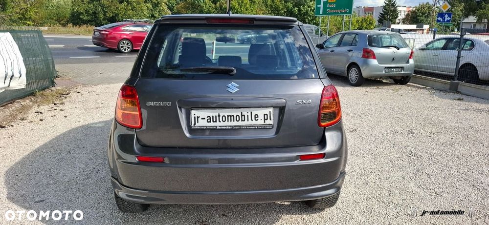 Suzuki SX4 - 9