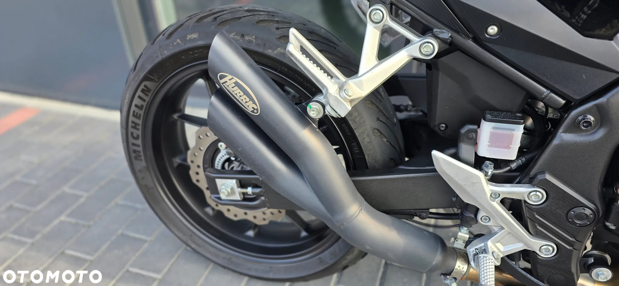 Honda CB - 16