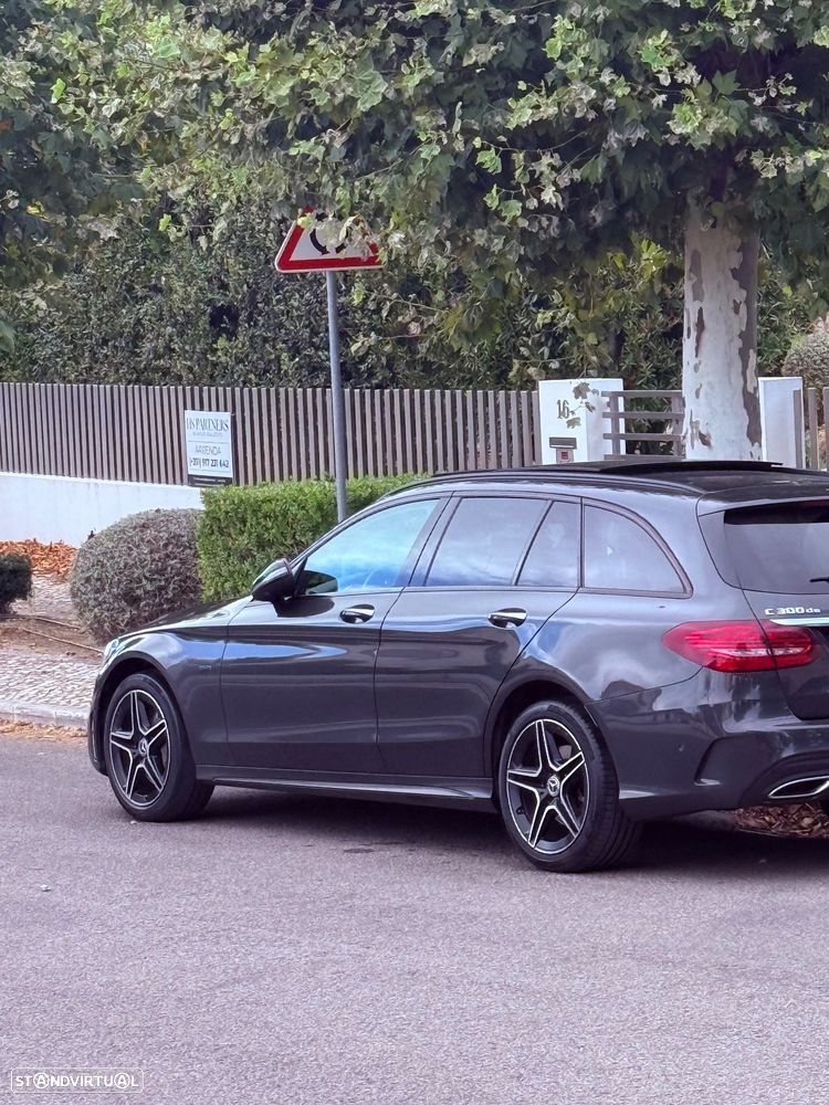 Mercedes-Benz C 300 de T 9G-TRONIC AMG Line - 4