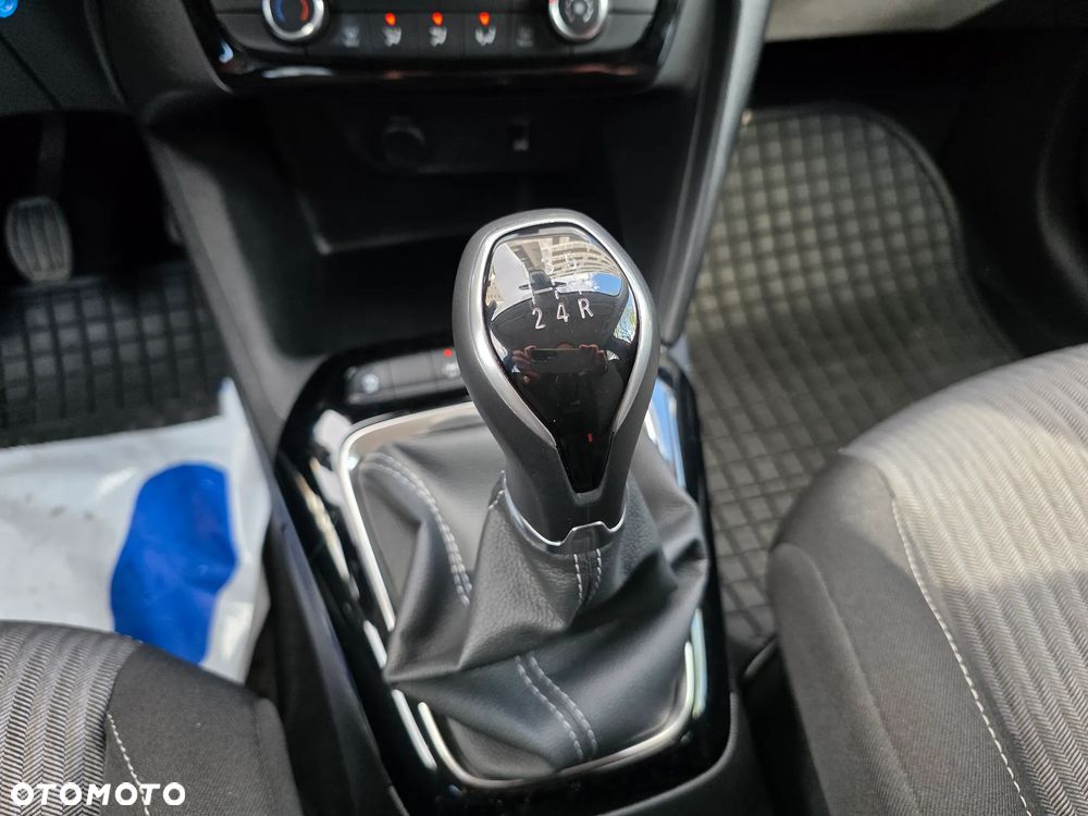 Opel Corsa 1.2 Edition Business Pack S&S - 17