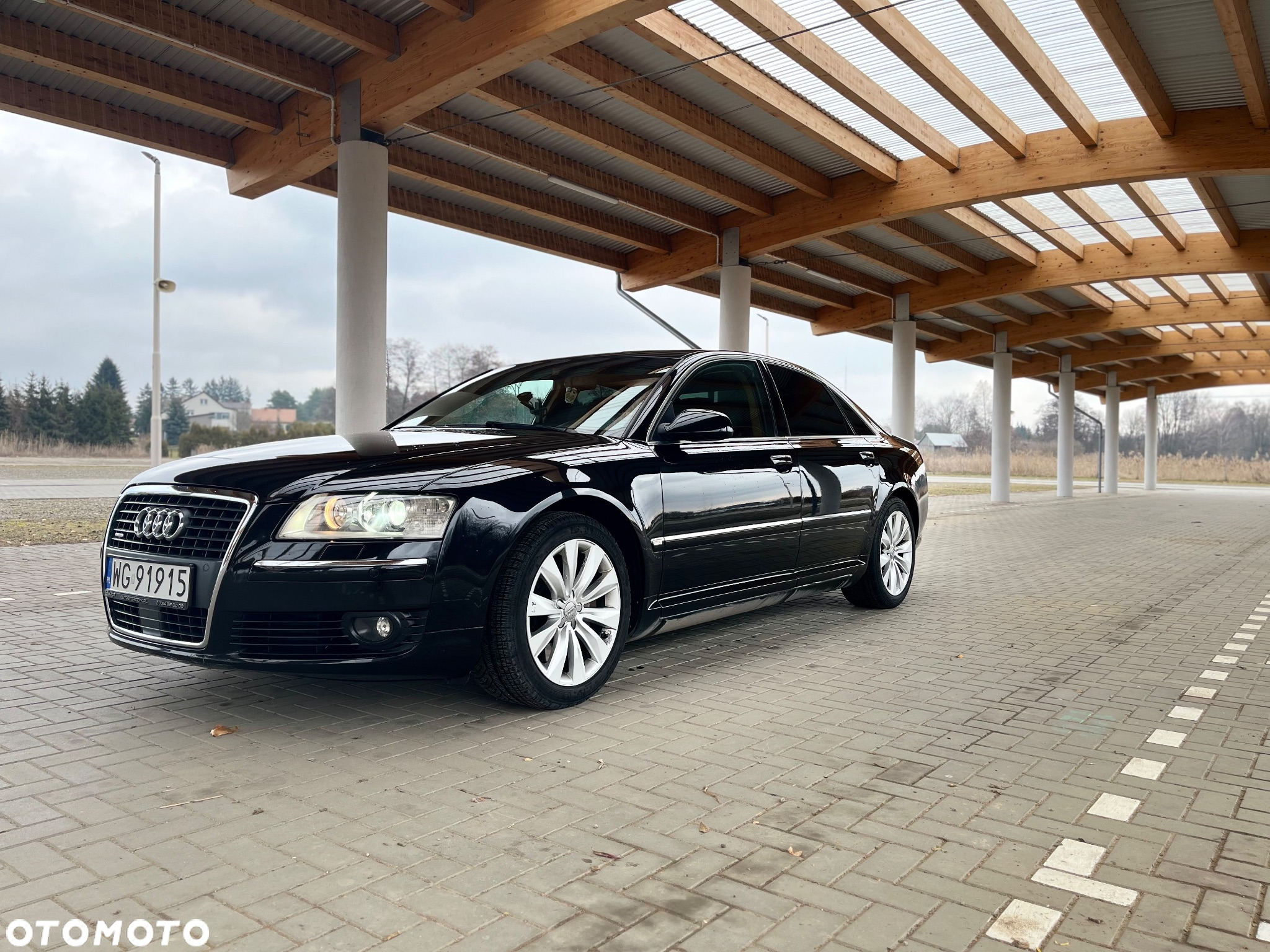 Audi A8 4.2 TDI Quattro - 2