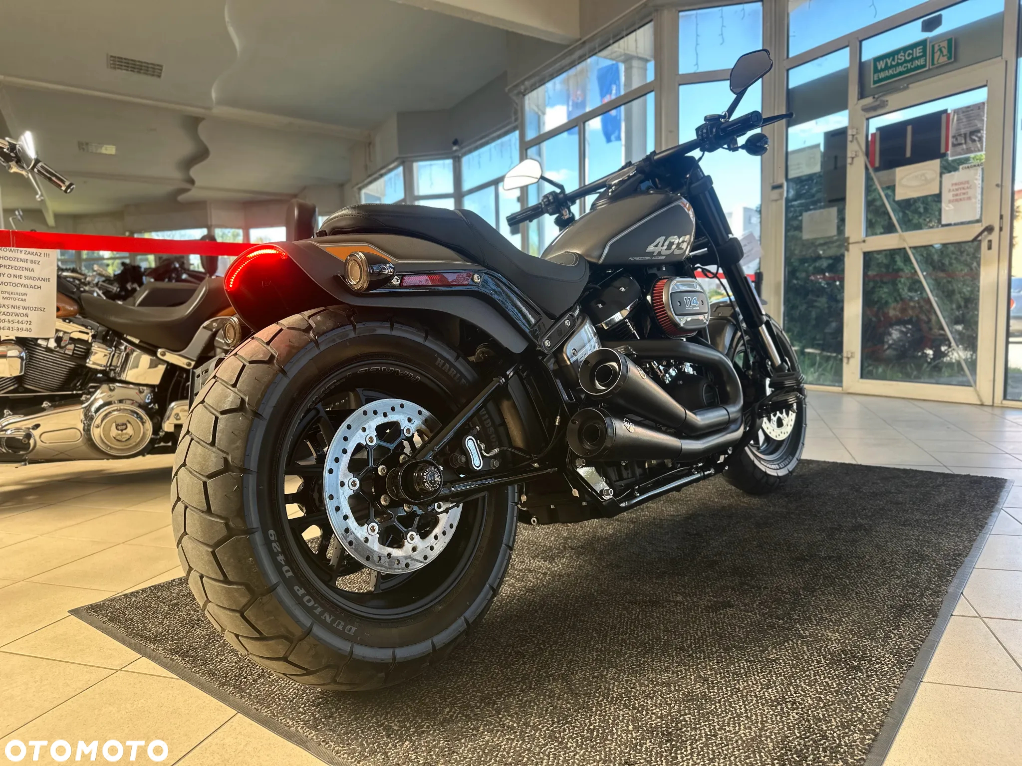 Harley-Davidson Softail Fat Bob - 11