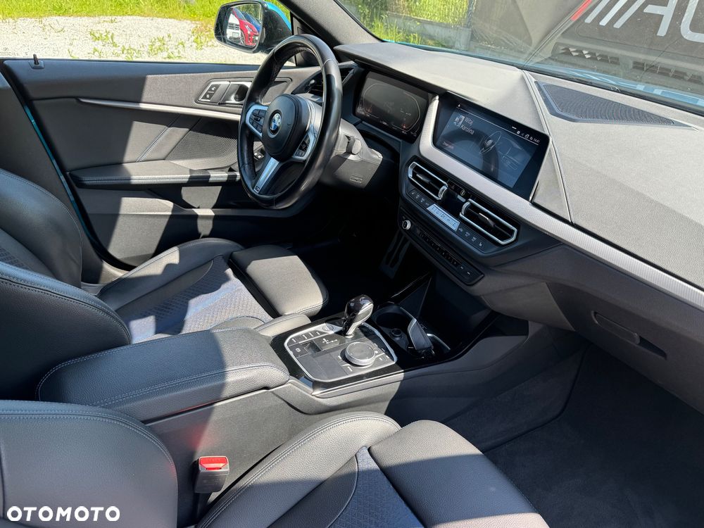 BMW Seria 2 218d GT M Sport - 11