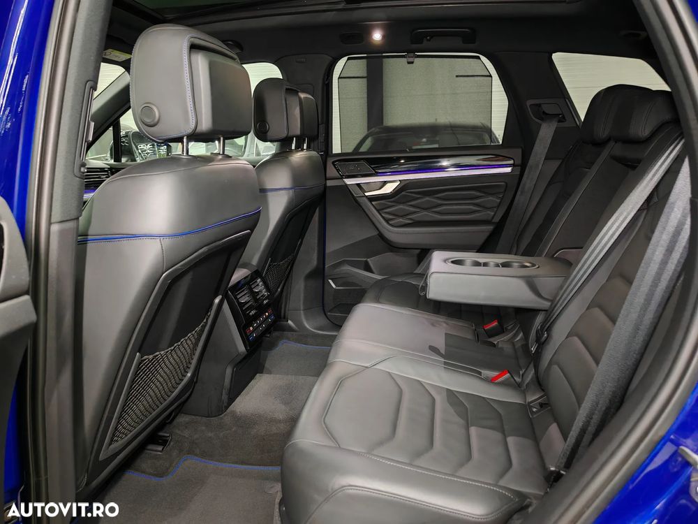 Volkswagen Touareg V6 TSI eHybrid PHEV R - 12