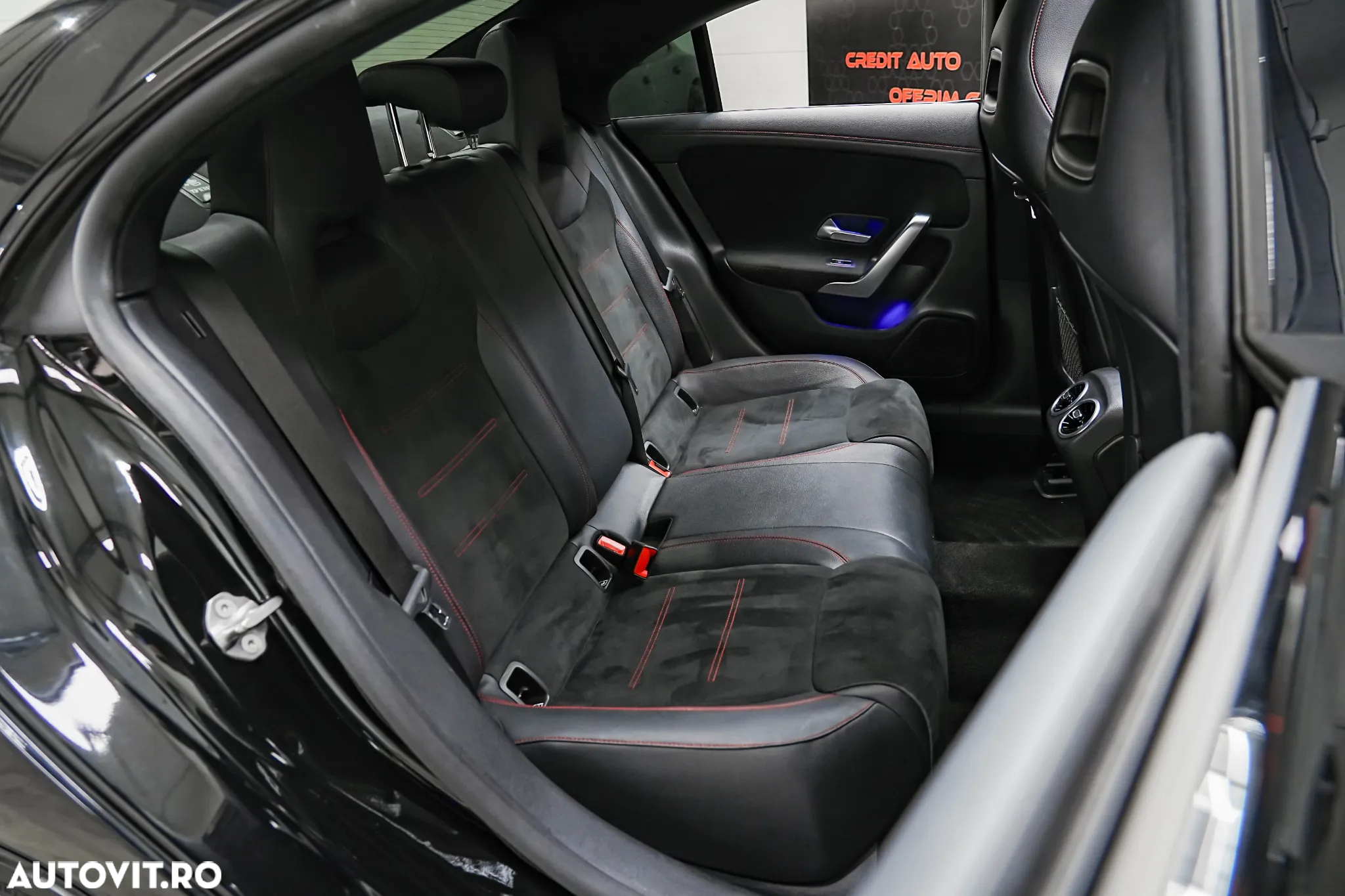 Mercedes-Benz CLA 180 7G-DCT Edition AMG Line - 11