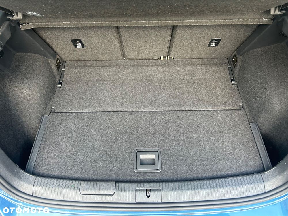Volkswagen Golf Sportsvan 2.0 TDI (BlueMotion Technology) Highline - 29