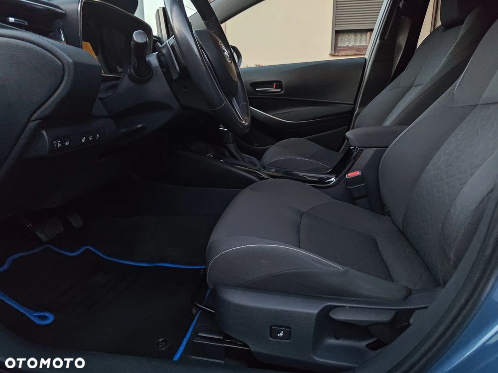 Toyota Corolla 2.0 Hybrid Selection - 16
