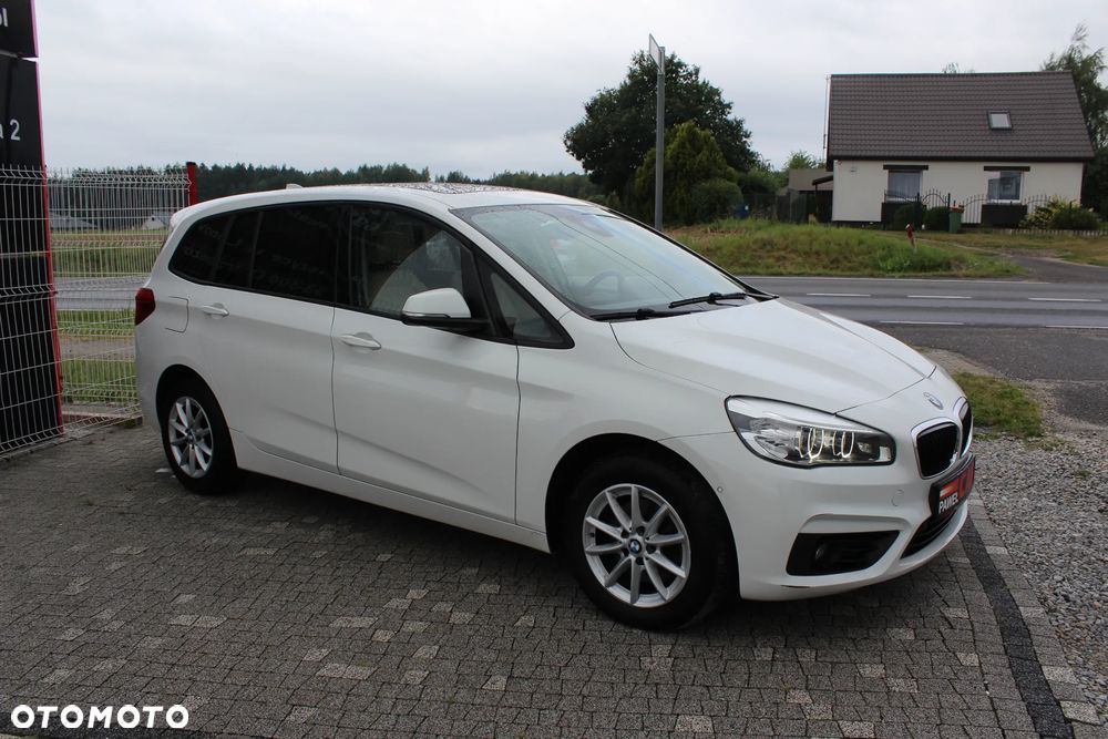 BMW Seria 2 218d Luxury Line - 8