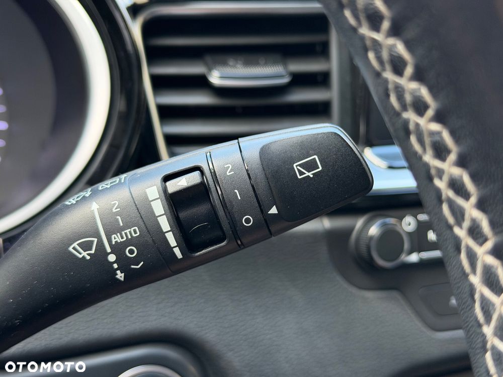 Kia Ceed 1.4 T-GDI OPF GT Line - 13