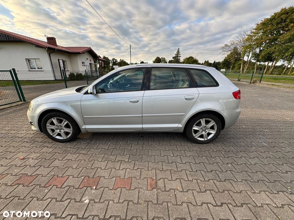 Audi A3 Sportback 1.6 Limited Edition - 3