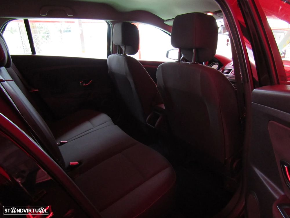 Renault Mégane Sport Tourer 1.5 dCi Dynamique S SS - 13