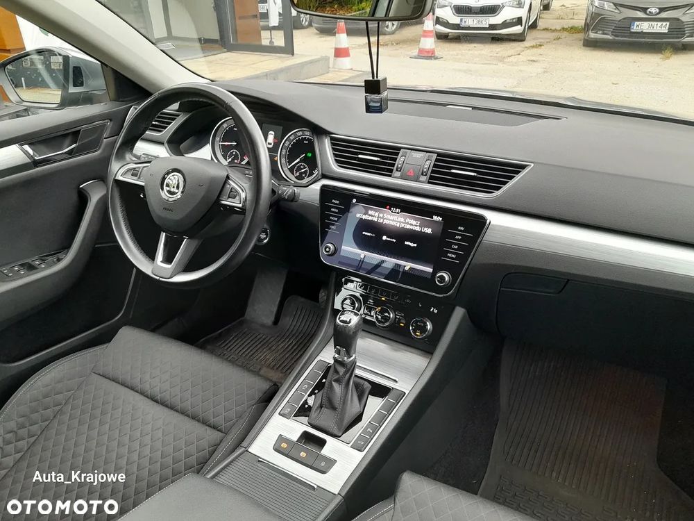 Skoda Superb 2.0 TDI SCR 4x4 Ambition DSG - 10