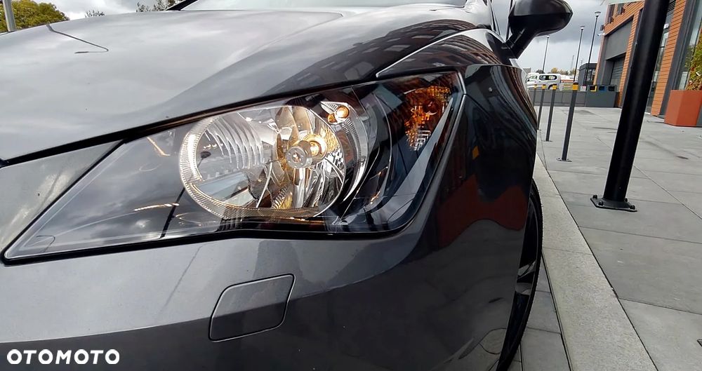 Seat Ibiza 1.4 16V Style - 29