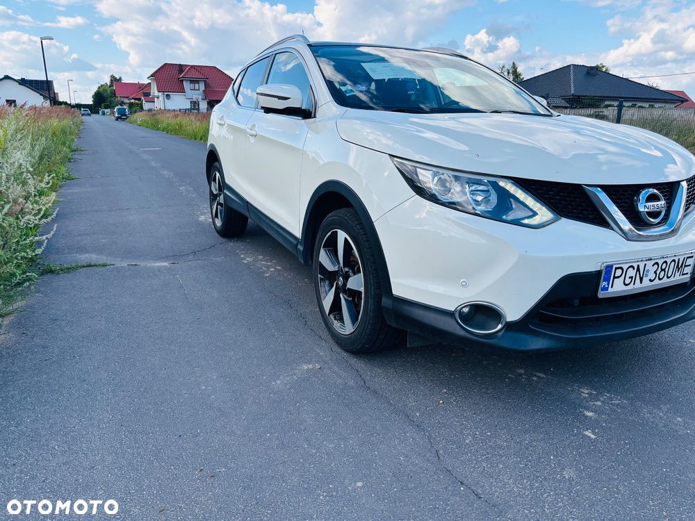 Nissan Qashqai - 2