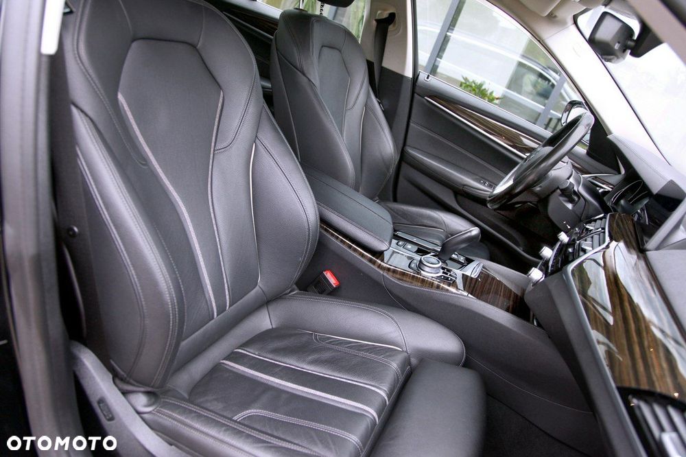 BMW Seria 5 520d xDrive Luxury Line - 16