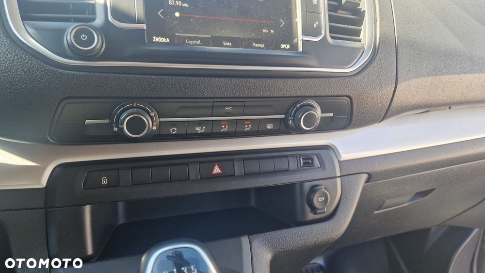 Opel Vivaro - 21