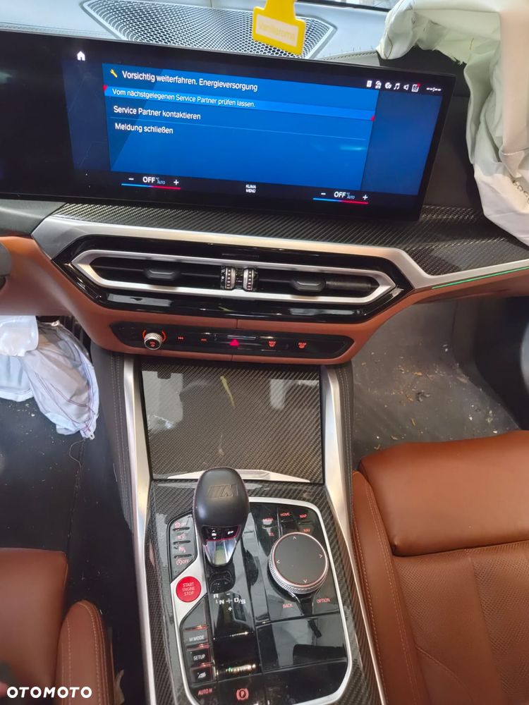 BMW M4 Competition M xDrive - 12