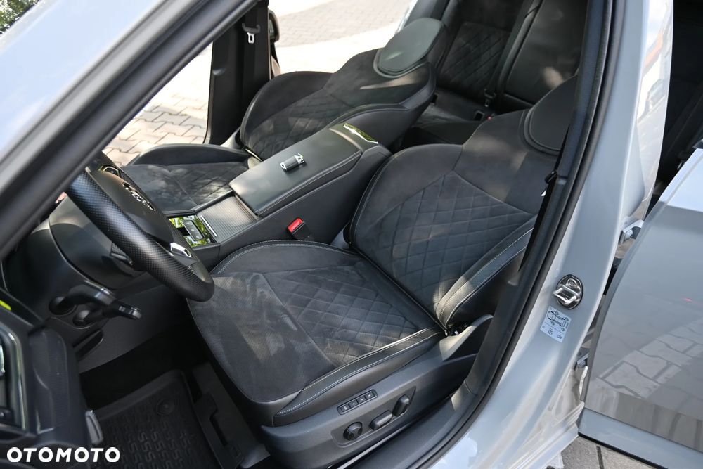 Skoda Superb 2.0 TDI 4x4 DSG Sportline - 30