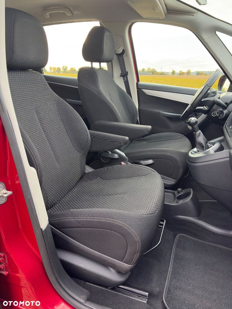 Citroën C4 Picasso - 17