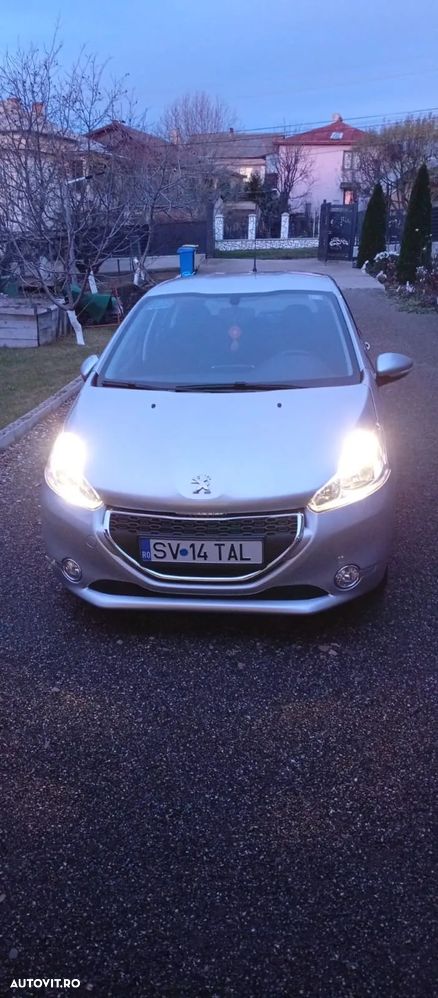 Peugeot 208 PureTech 82 Active - 10