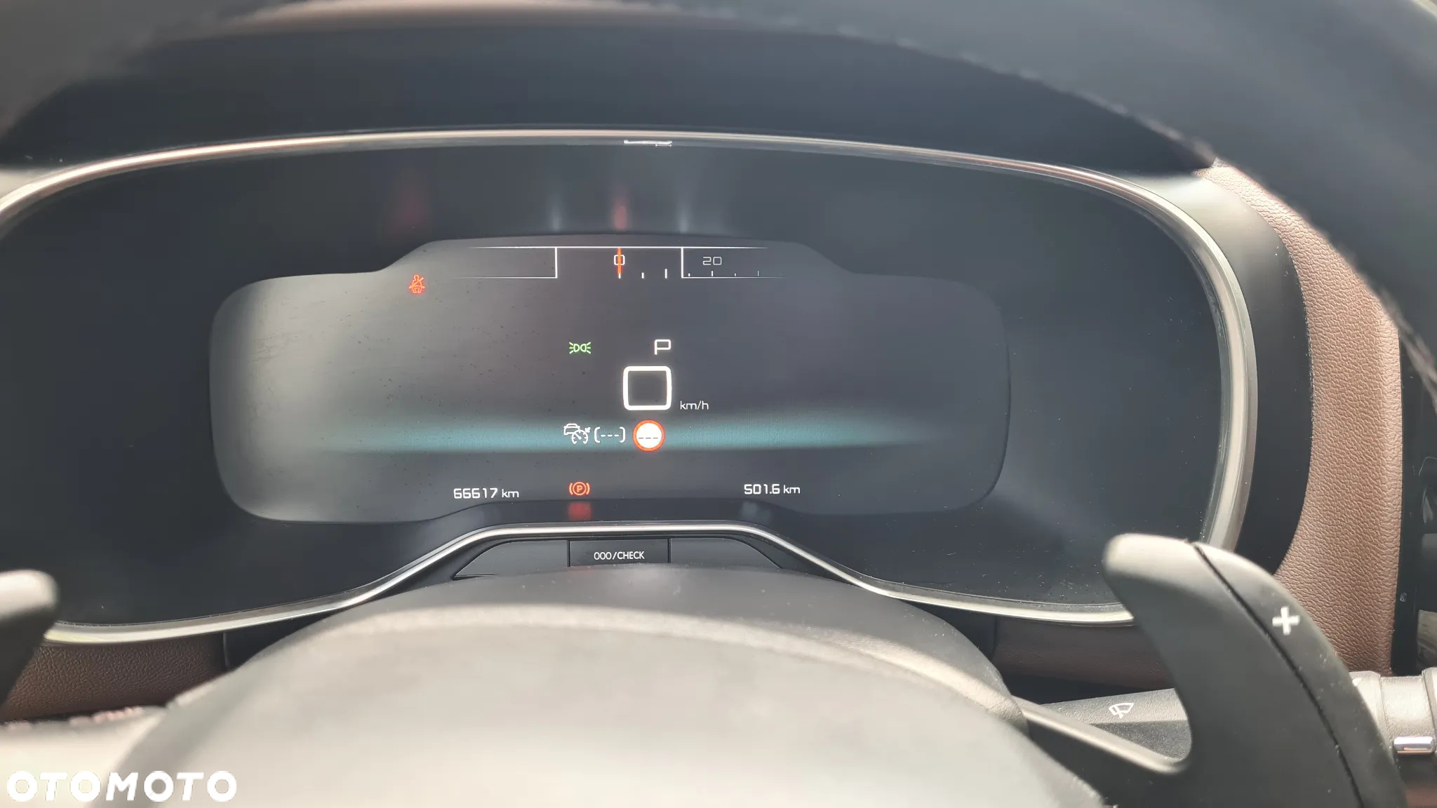 Citroën C5 Aircross 1.6 PureTech Shine EAT8 - 22