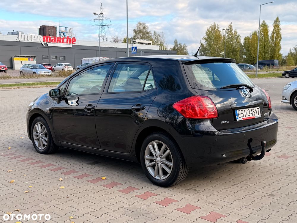 Toyota Auris - 28