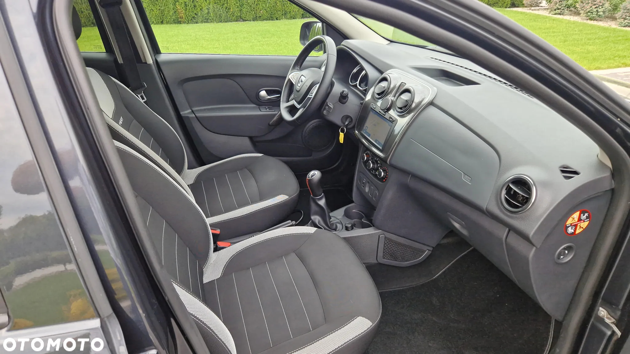 Dacia Sandero Stepway 0.9 TCe Laureate S&S - 8