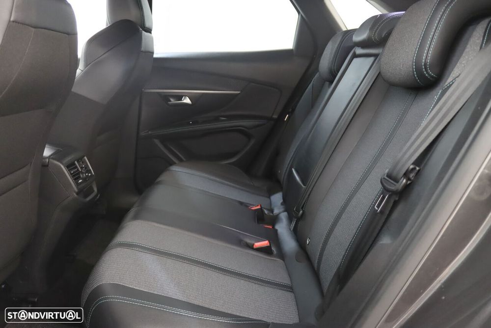 Peugeot 3008 1.2 PureTech Allure - 9