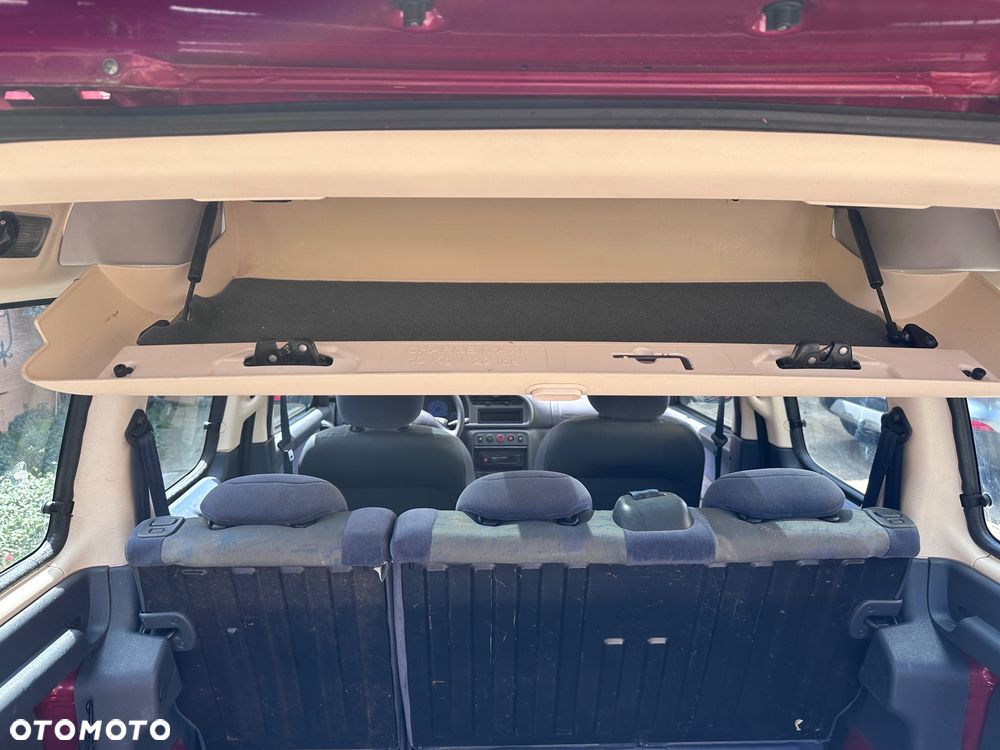 Citroën Berlingo 1.4i Spacelight - 19
