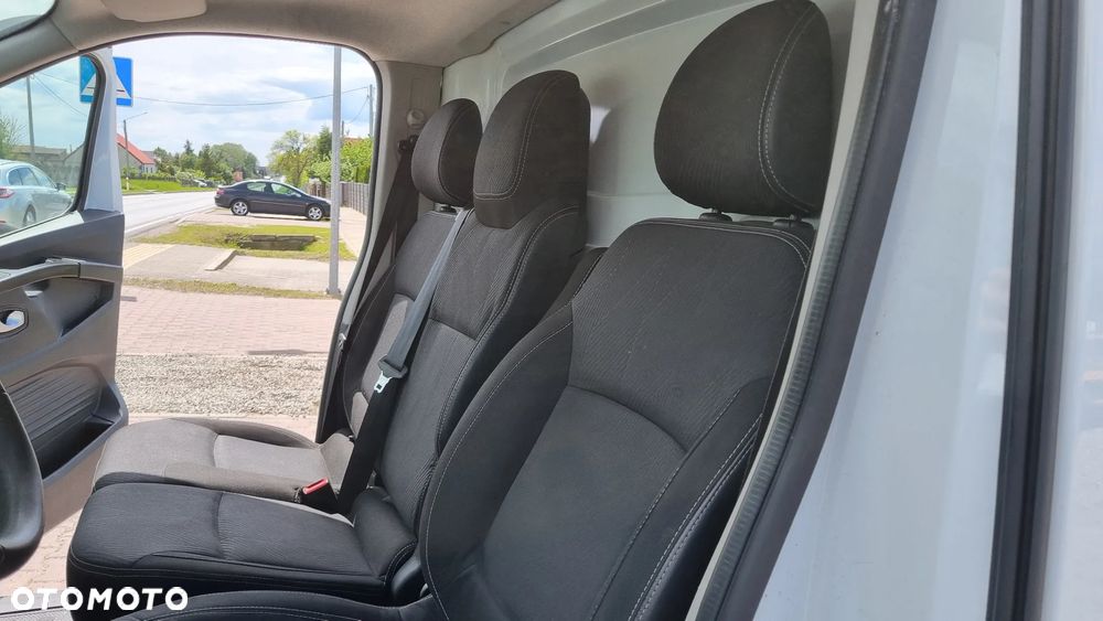 Renault Trafic - 31
