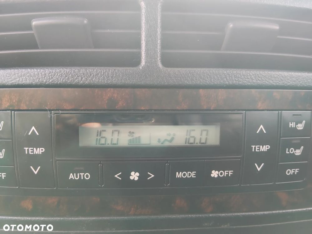 Toyota Land Cruiser LC 4.5 D-4D Prestige 7os - 7